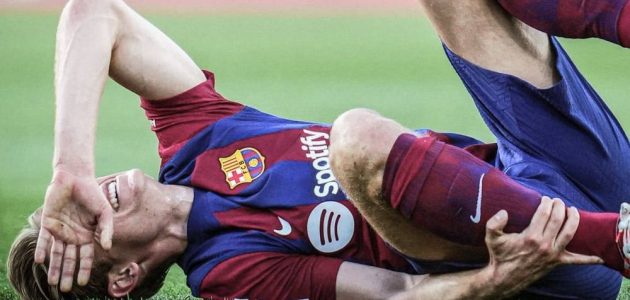 تفاصيل إصابة دي يونج وموعد عودته المحتمل إلى برشلونة